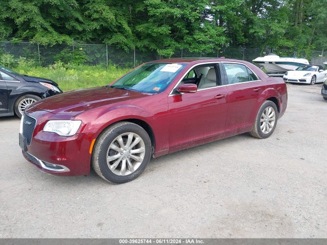 Chrysler 300 Anniversary Edition 2016 2C3CCARG3GH321289 Image 2