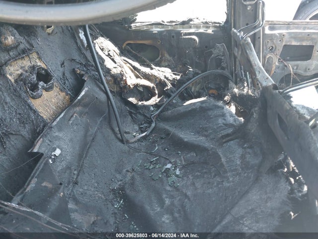 Toyota CAMRY LE 2021 4T1C11AK2MU436956 Image 8