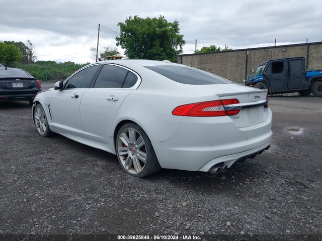 2012 JAGUAR XF SAJWA0JCXCMS42762 Photo 2