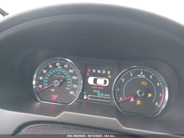 2012 JAGUAR XF SAJWA0JCXCMS42762 Photo 6