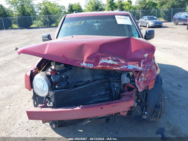 1C4NJRFB0HD174915 Jeep Patriot Latitude 4x4