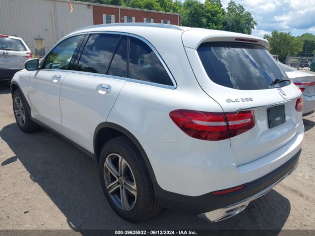 WDC0G4KB9JV065669 Mercedes-Benz Glc 300 4matic
