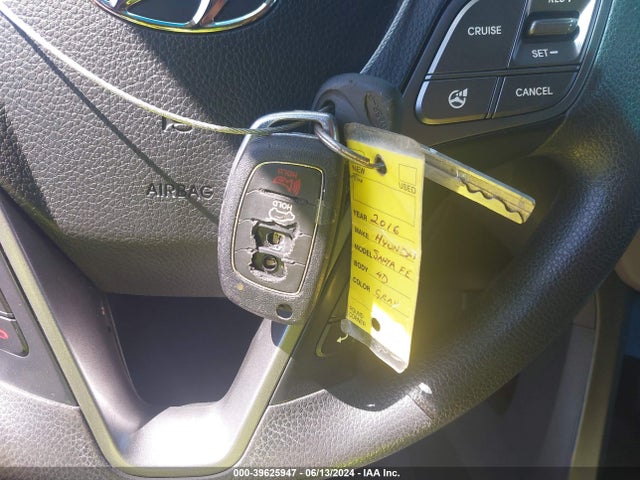 5XYZT3LB9GG352253 Hyundai Santa Fe Sport 2.4l
