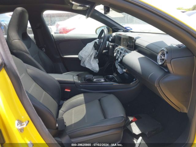 WDD5J4HB6LN028088 Mercedes-Benz CLA 250 4MATIC