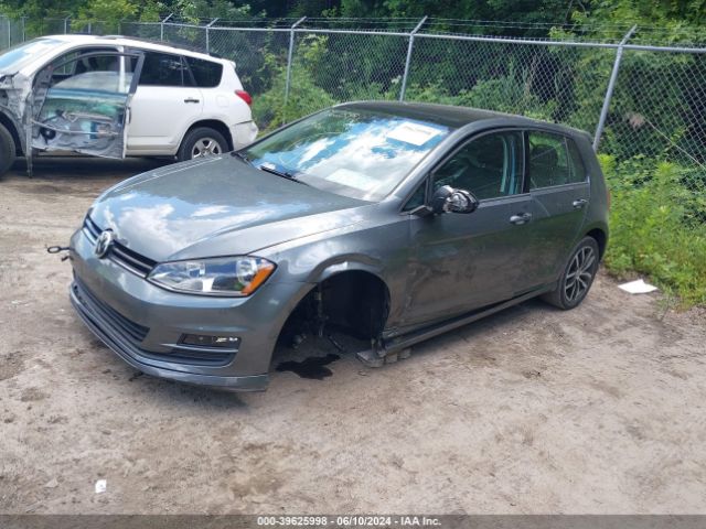 3VW217AU8FM005188 Volkswagen Golf Tsi Se 4-door