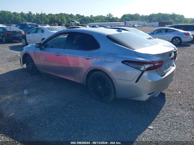 Toyota CAMRY XSE 2022 4T1K61AK3NU700216 Image 3
