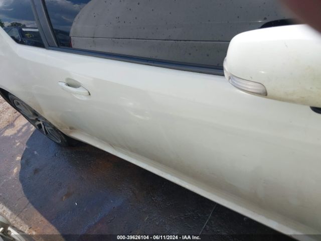 JTKJF5C78F3096212 Scion TC