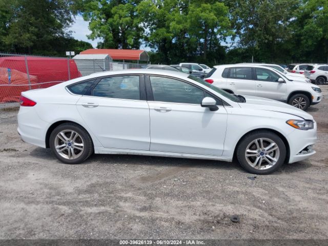 3FA6P0H76JR132971 Ford FUSION SE