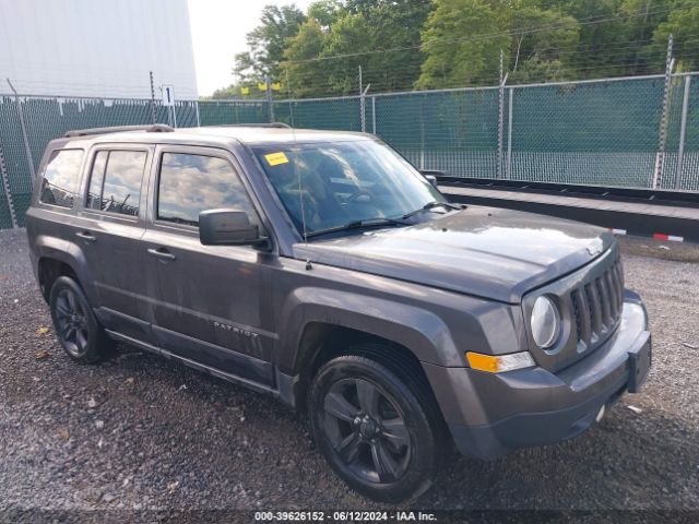 1C4NJRFB0FD425641 auction archive image