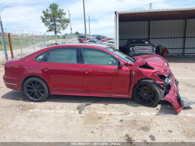 1VWAA7A33JC048964 Volkswagen Passat 2.0t R-line/2.0t S
