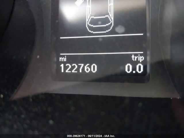 1VWAA7A33JC048964 Volkswagen Passat 2.0t R-line/2.0t S