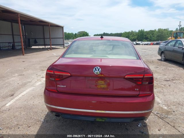 1VWAA7A33JC048964 Volkswagen Passat 2.0t R-line/2.0t S