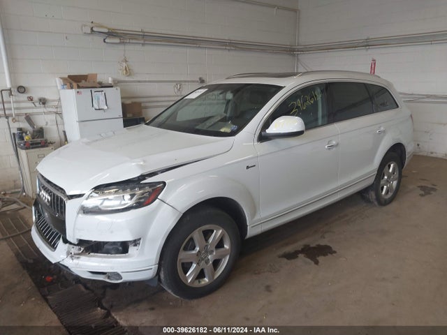 Audi Q7 3.0t Premium 2015 WA1LGAFE1FD019475 Image 2