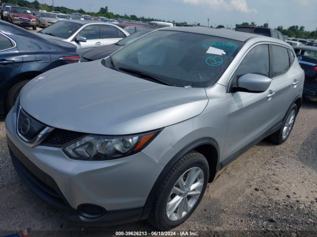 JN1BJ1CP8JW160164 Nissan Rogue Sport S