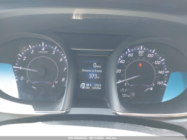 39626223 :رقم المزاد ، 4T1BK1EB9FU160541 vin ، 2015 Toyota Avalon Xle Touring Se مزاد بيع