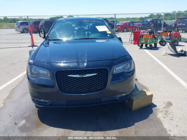 2C3CCAGG2GH329404 Chrysler 300 300s