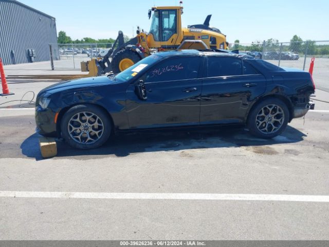 2C3CCAGG2GH329404 Chrysler 300 300s