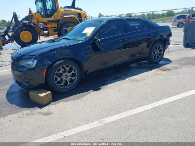 2C3CCAGG2GH329404 Chrysler 300 300s