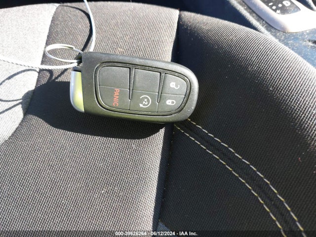 1C4PJLCB6EW172418 Jeep Cherokee Latitude