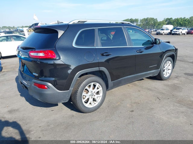 1C4PJLCB6EW172418 Jeep Cherokee Latitude