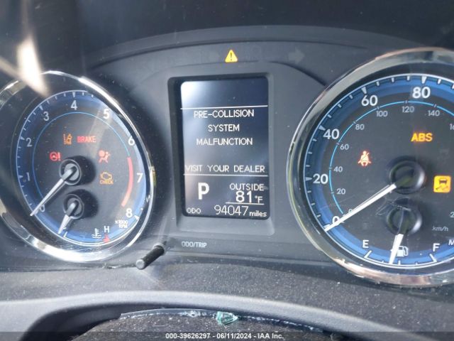 2T1BURHE3HC814615 Toyota COROLLA L