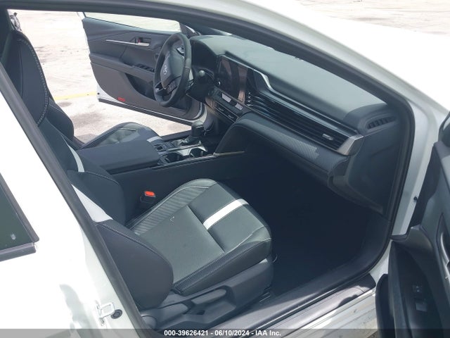 Toyota CAMRY SE 2025 4T1DAACK6SU007625 Image 5