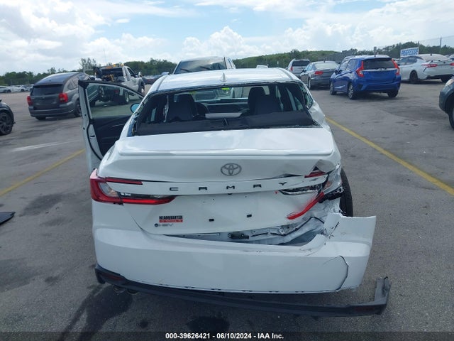 Toyota CAMRY SE 2025 4T1DAACK6SU007625 Image 6