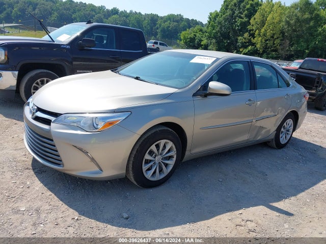 Toyota CAMRY LE 2016 4T4BF1FK9GR571898 Image 2