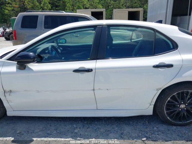 4T1G11AK4LU389008 Toyota Camry Se Nightshade Edition