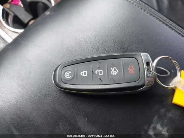 5LMJJ2HT4FEJ10923 Lincoln Navigator