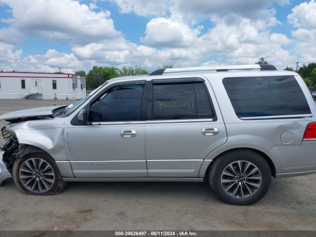 5LMJJ2HT4FEJ10923 Lincoln Navigator