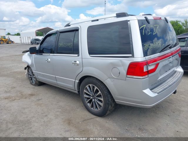 5LMJJ2HT4FEJ10923 Lincoln Navigator