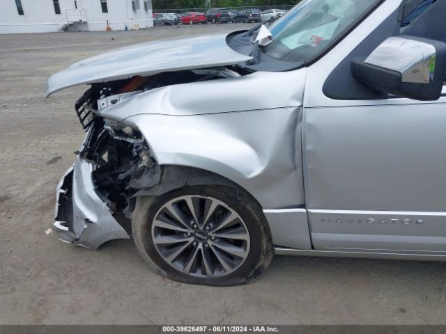 5LMJJ2HT4FEJ10923 Lincoln Navigator