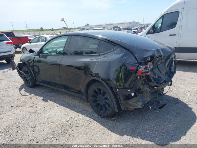 7SAYGAEE0NF575669 Tesla Model Y Long Range Dual Motor All-wheel Drive