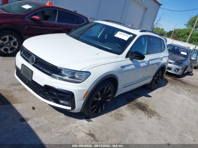 3VV3B7AX7MM153992 Volkswagen Tiguan 2.0t Se/2.0t Se R-line Black/2.0t Sel
