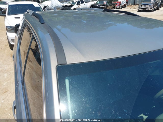 Chevrolet Traverse 1lt 2018 1GNERGKW8JJ278489 Image 17