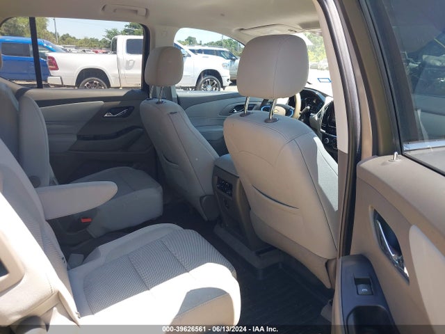Chevrolet Traverse 1lt 2018 1GNERGKW8JJ278489 Image 8