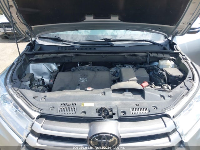 Toyota Highlander Xle 2018 5TDJZRFH6JS864240 Image 10