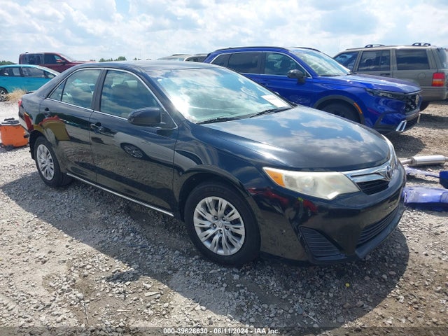 Toyota CAMRY LE 2014 4T1BF1FK1EU326830 Image 1
