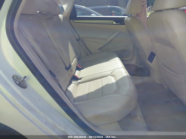 Volkswagen Passat 1.8t Se 2015 1VWBT7A38FC055155 Image 8