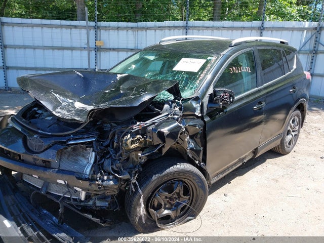 Toyota RAV4 LE 2016 2T3BFREV9GW457007 Image 2