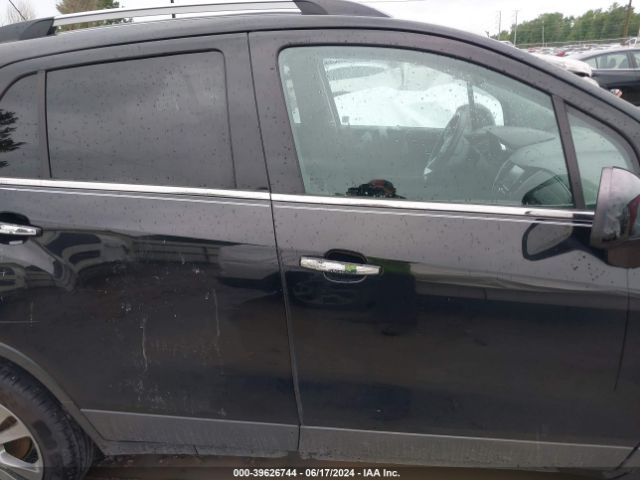 3GNCJPSB8HL252151 Chevrolet Trax Lt