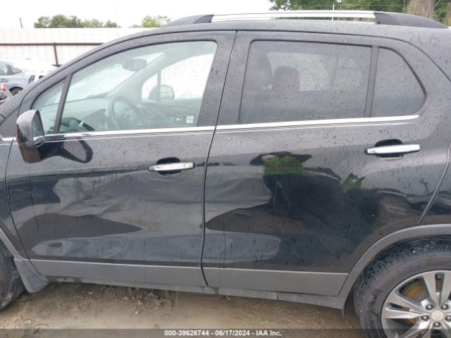 3GNCJPSB8HL252151 Chevrolet Trax Lt