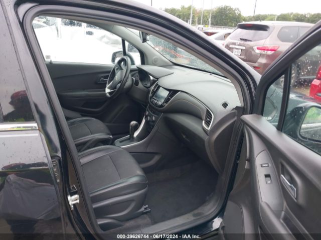 3GNCJPSB8HL252151 Chevrolet Trax Lt