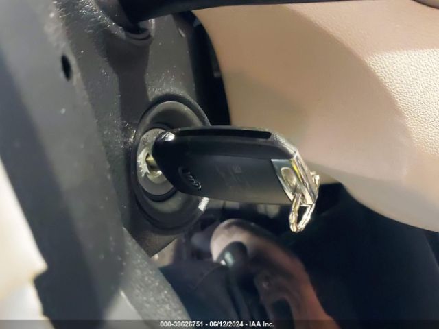 5XYPGDA38LG695997 KIA Sorento 2.4l Lx
