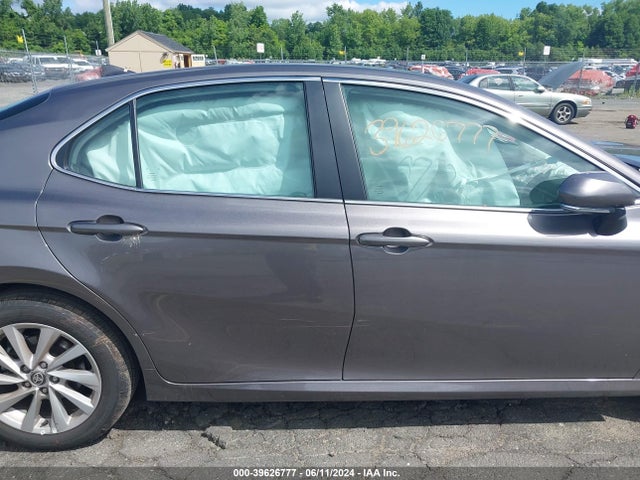 Toyota CAMRY LE 2024 4T1C11BK8RU127336 Image 13