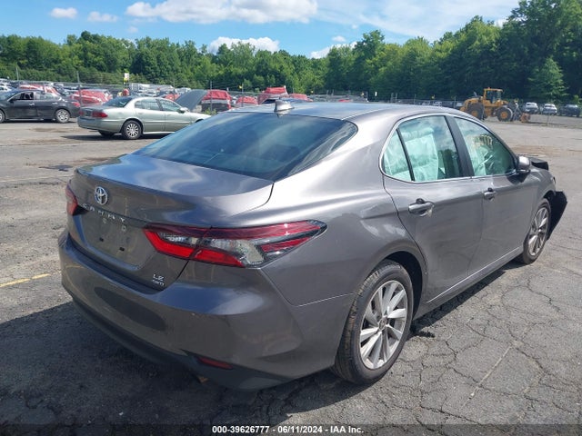 Toyota CAMRY LE 2024 4T1C11BK8RU127336 Image 4