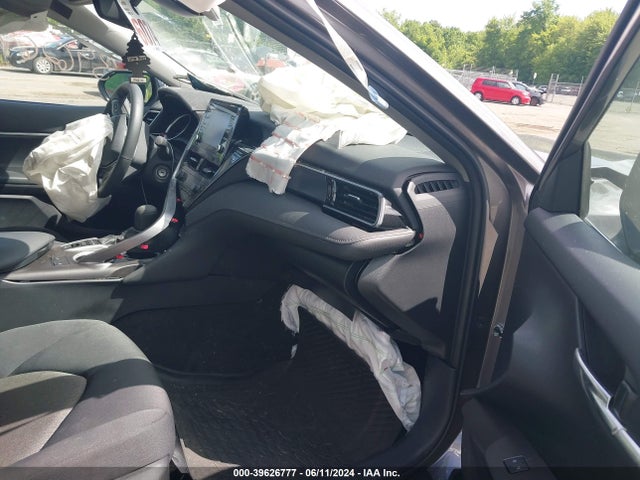 Toyota CAMRY LE 2024 4T1C11BK8RU127336 Image 5