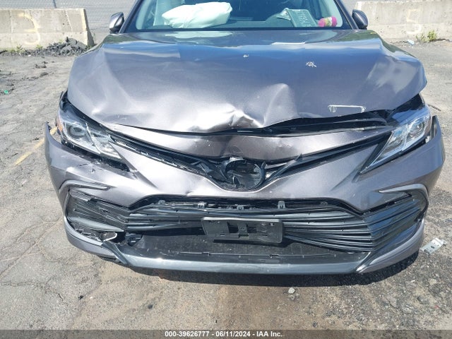 Toyota CAMRY LE 2024 4T1C11BK8RU127336 Image 6