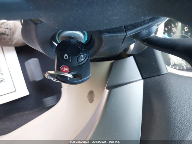 Ford ESCAPE SE 2017 1FMCU0GD4HUA79943 Image 11